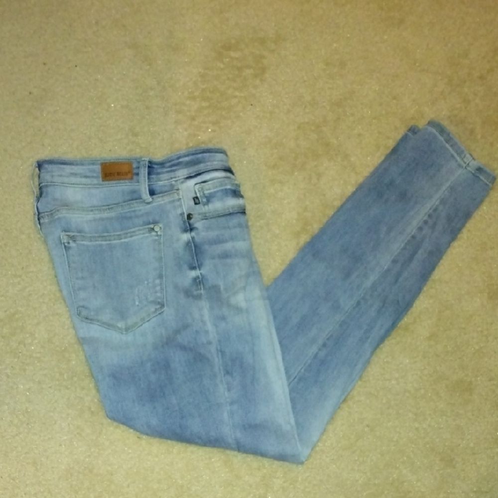 Judy Blue Light Blue Skinny Jeans